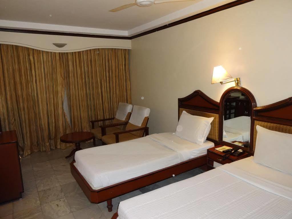 Hotel North Gate Madurai Ngoại thất bức ảnh